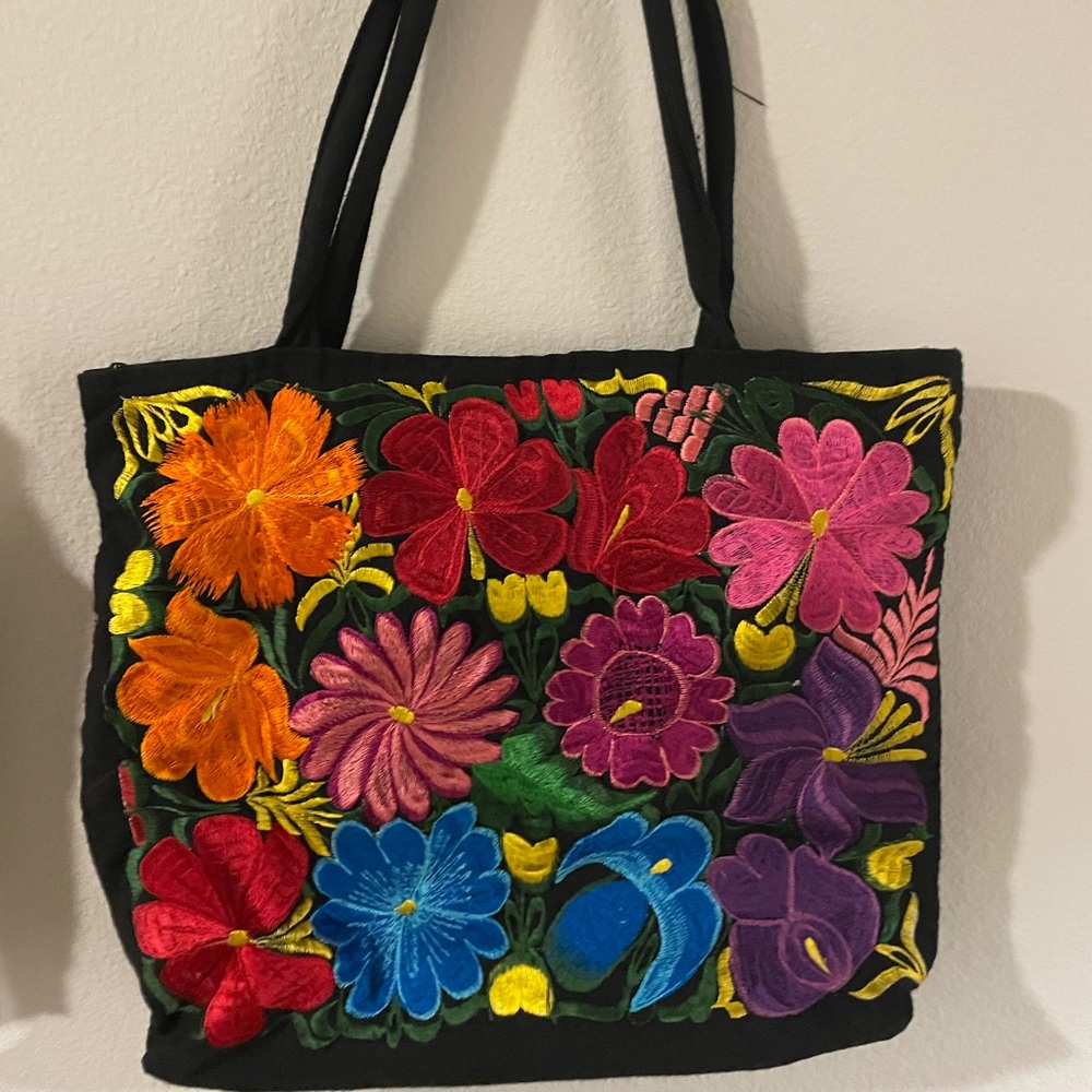Handmade embroidered artisan tote bag!